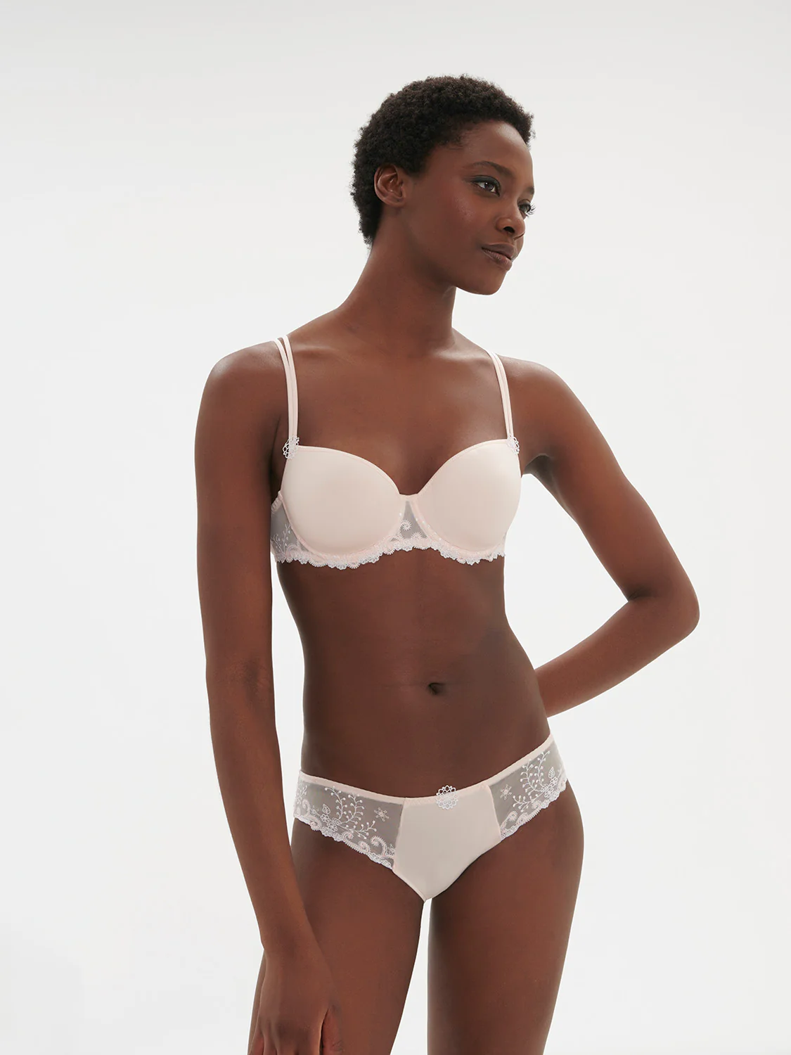 Soutien-gorge décolleté carré en spacer 3D - Poudre – Image 5