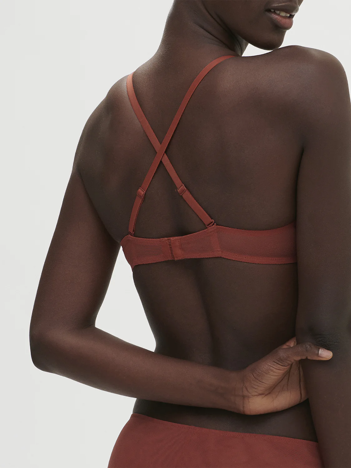 Soutien-gorge avec armatures décolleté plongeant - Terre de Sienne – Image 6