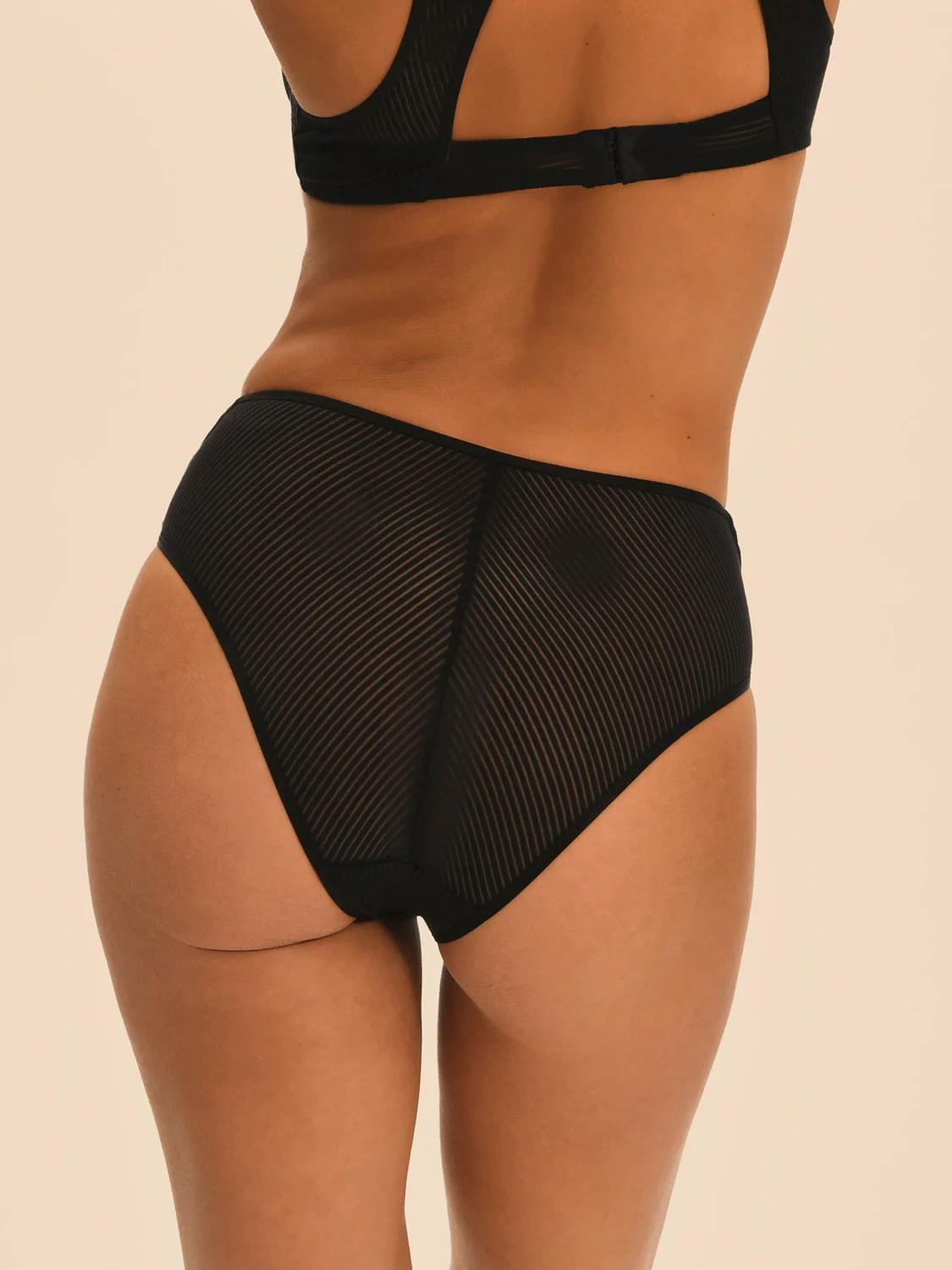 Culotte taille haute - Noir – Image 2