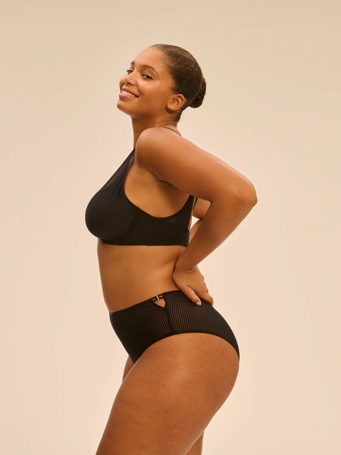 Culotte taille haute - Noir – Image 8