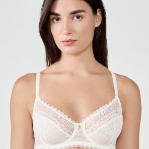 Soutien-gorge corbeille