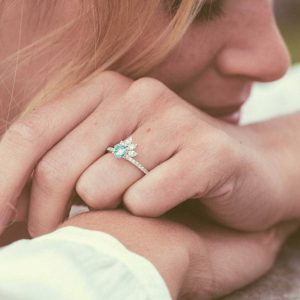Bague Or rose 750 ‰ Saphir Vert et diamants Little EverBloom Pavée