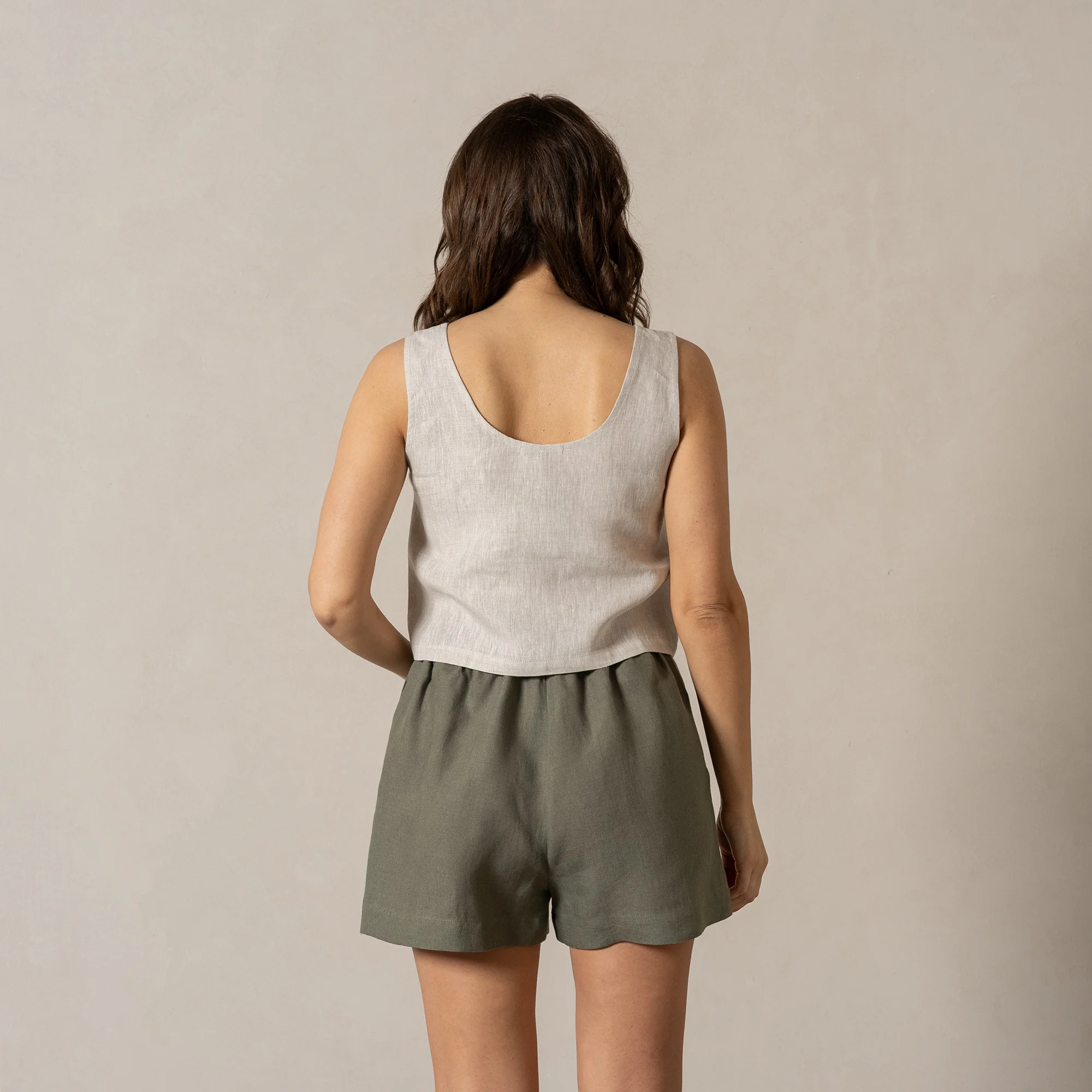 Short en lin à enfiler – Image 2