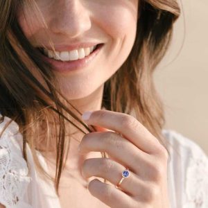 Bague Or rose 750 ‰ Tanzanite et diamants Rétromantique M