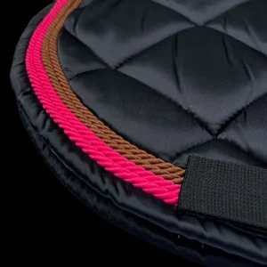 Tapis de Selle Noir, 4 Cordes Fuchsia & Caramel