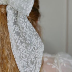 Bijoux de tête de mariée à noeud Esme bow