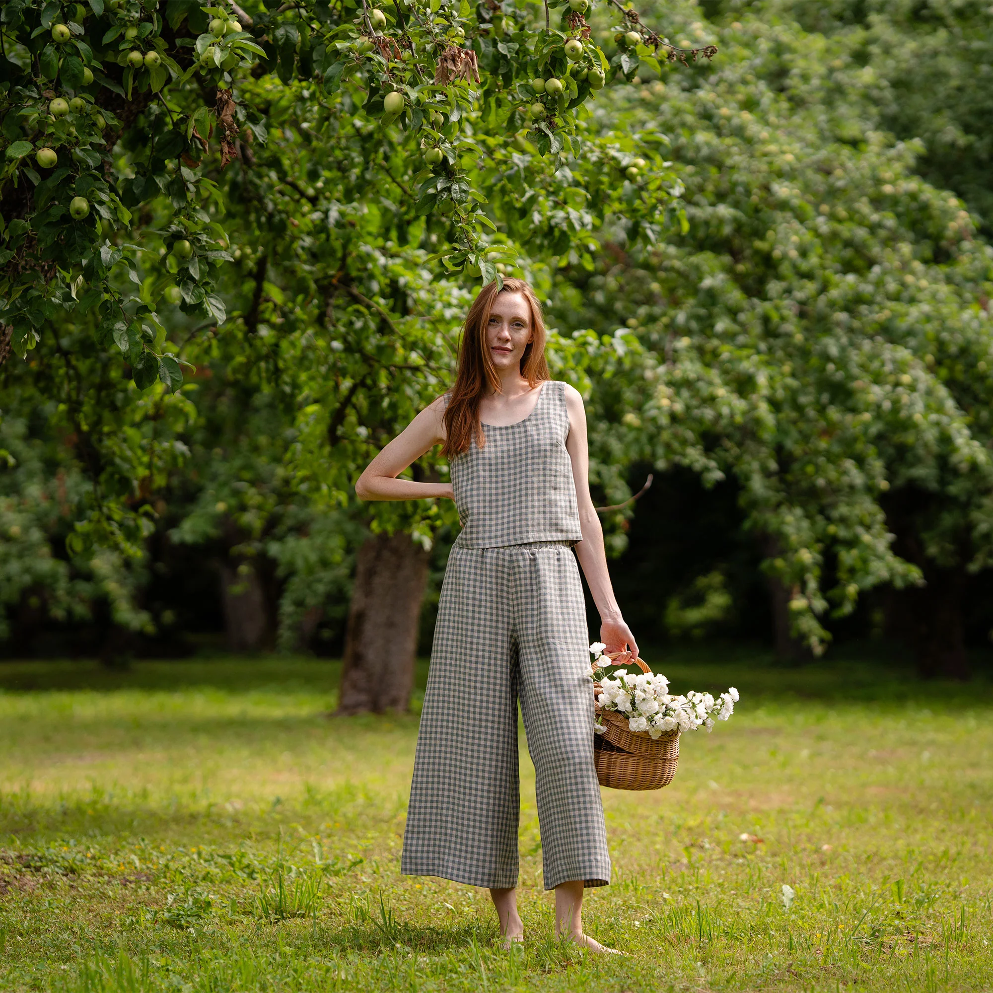 Ensemble 2 pièces crop top à carreaux verts et culottes – Image 6