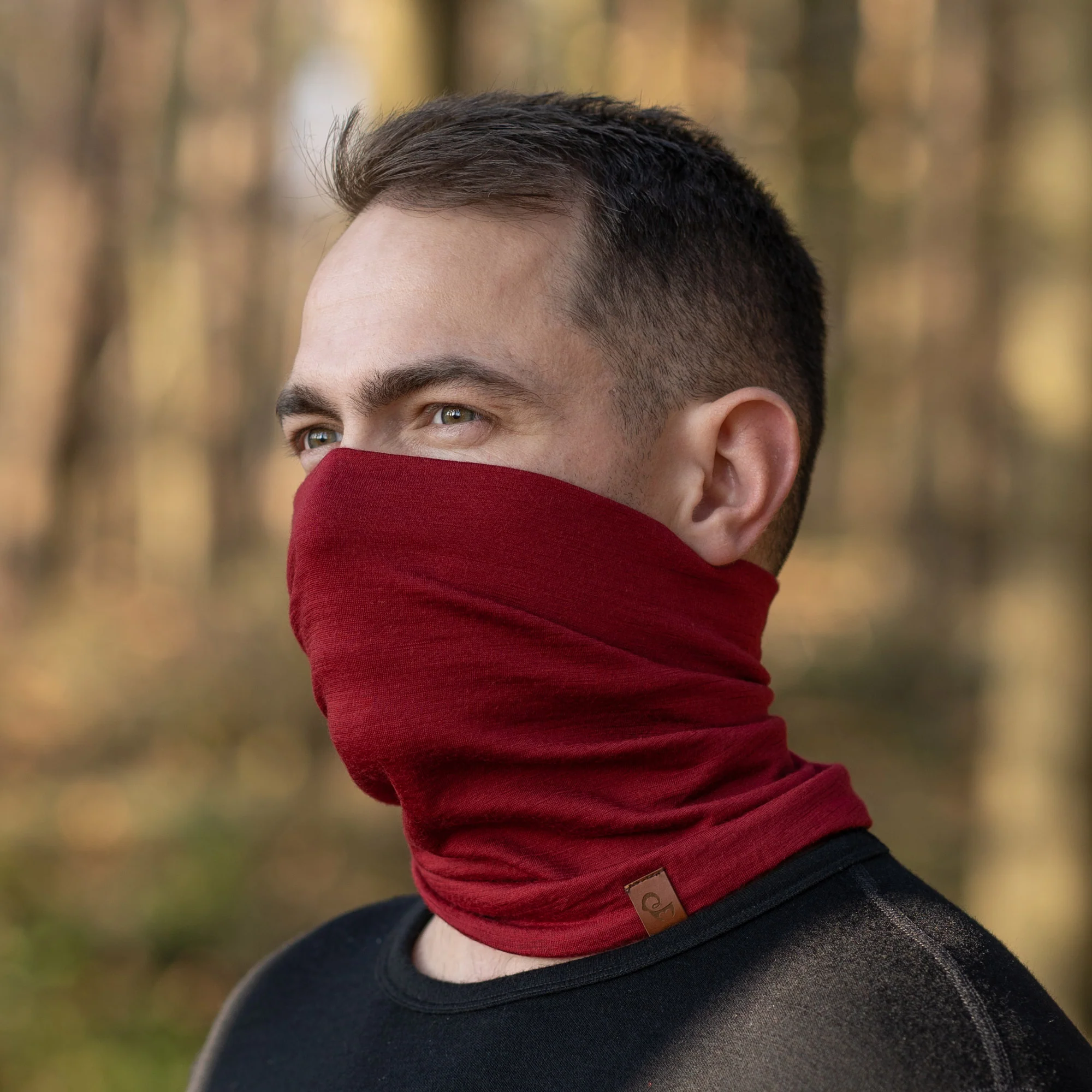 Tour de cou en mérinos pour homme Royal Cherry / Rouge – Image 6