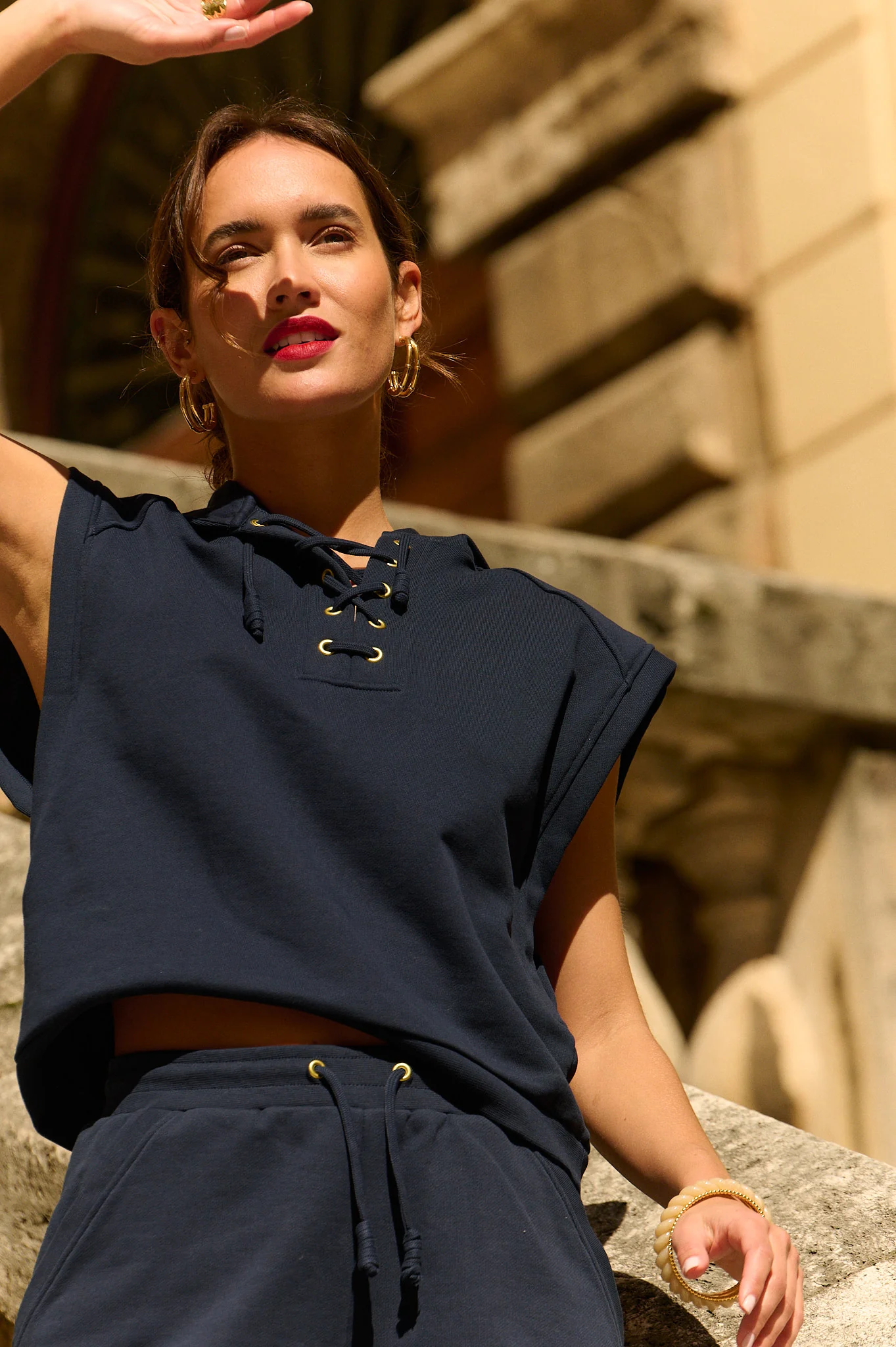 Sweat sans manches Syna navy – Image 2