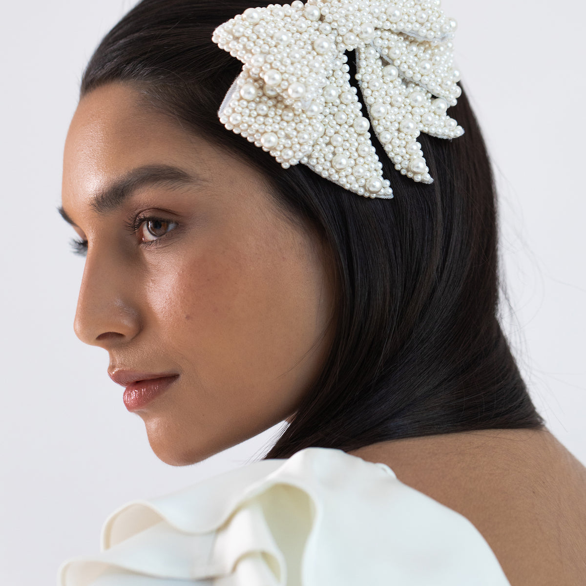 Bianca Bow Barrette – Image 4