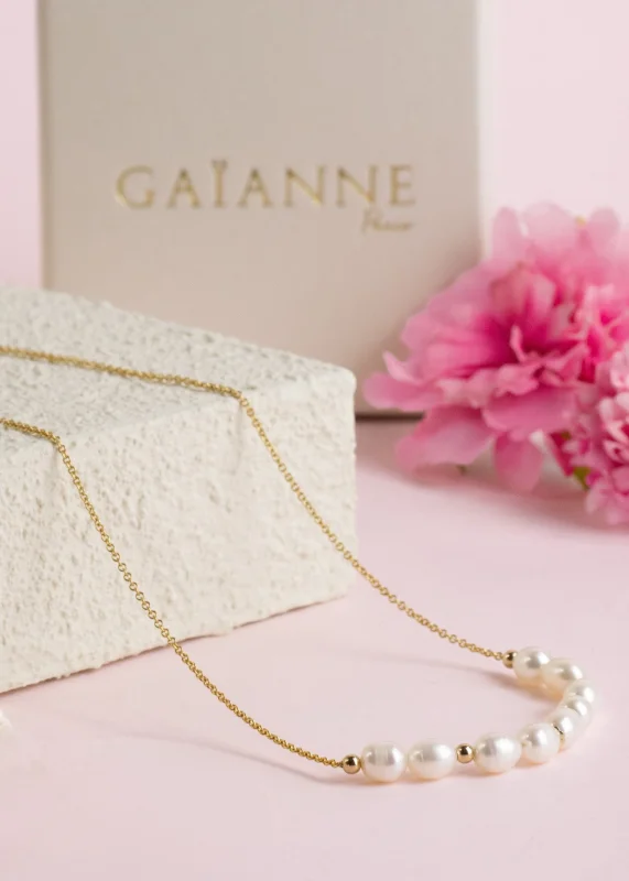 Collier or laminé 14K et perles de culture blanches – Céleste